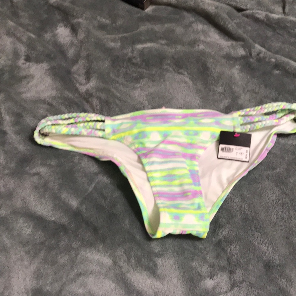 Bikini bottom